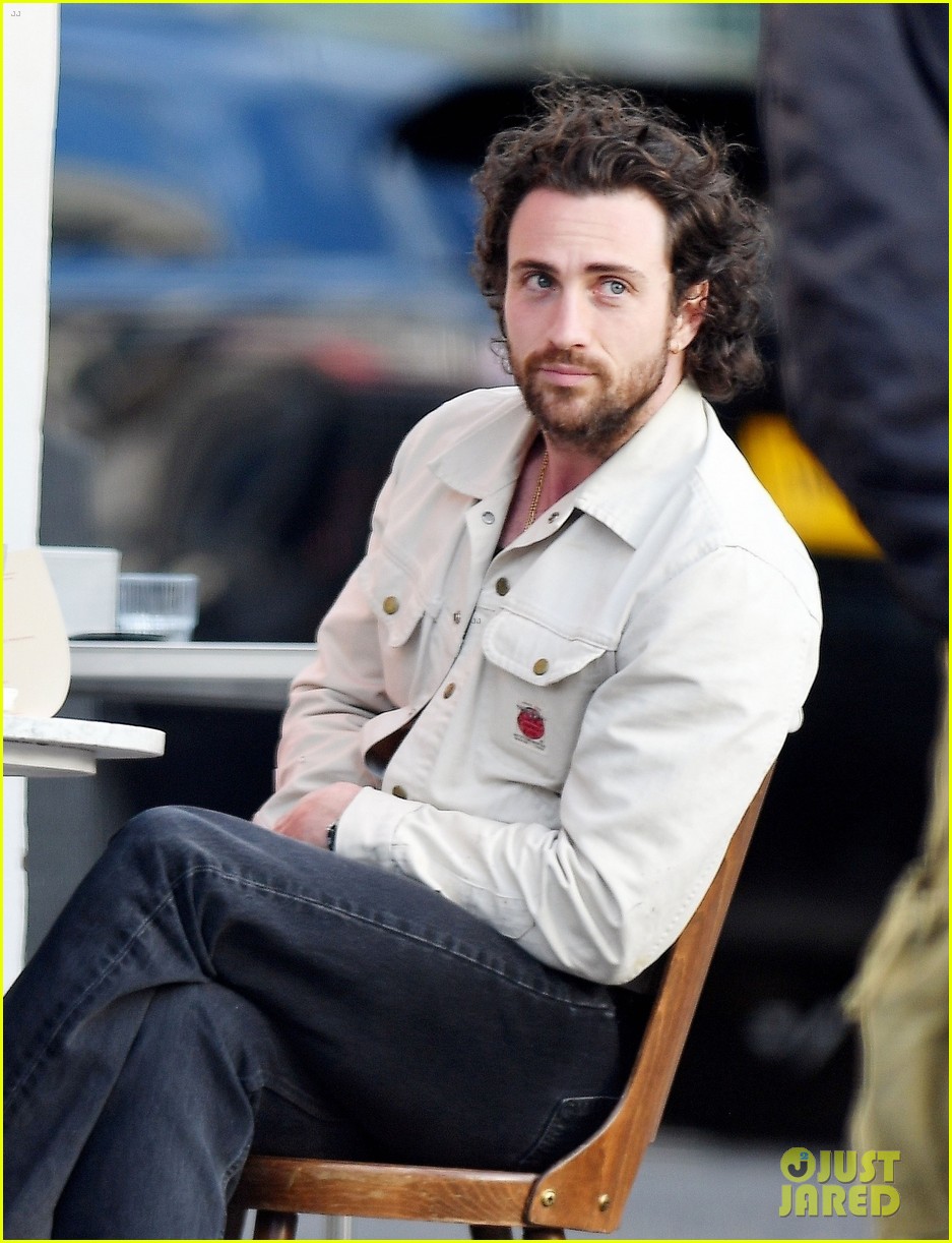 Aaron Taylor-Johnson & Wife Sam Spotted on Double Date With Friends in London!