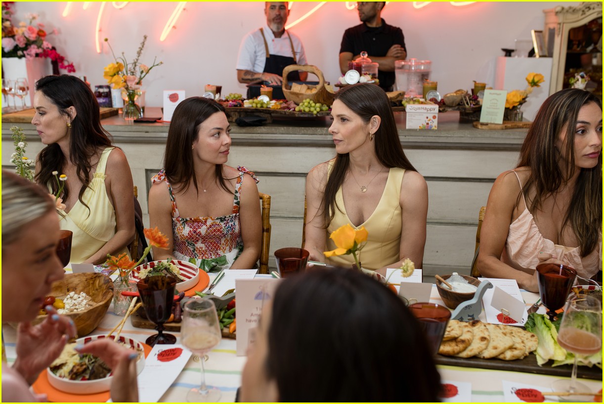 Ashley Greene Joins Fellow Moms to Celebrate GrowHappy Launch Event in Austin