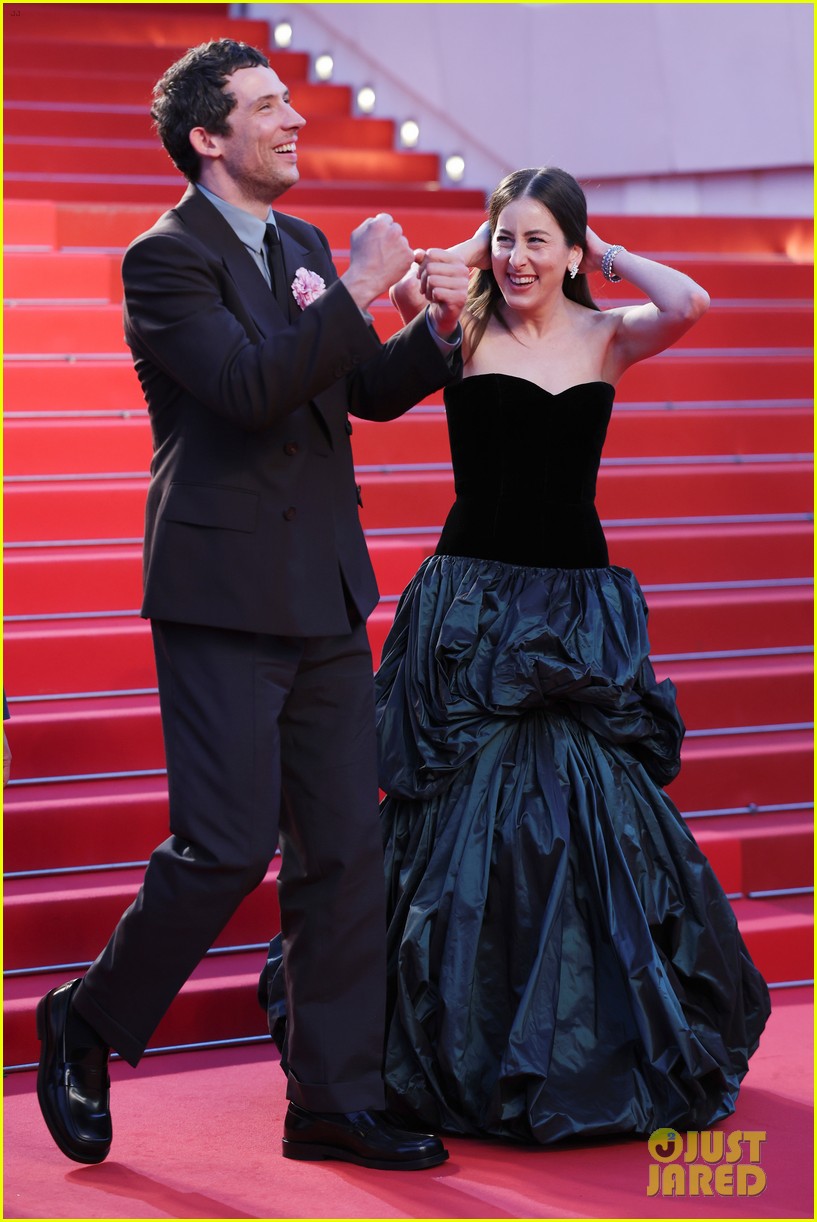 Haim Sisters Support Alana Haim at 'The Mastermind' Cannes Film Festival 2025 Premiere