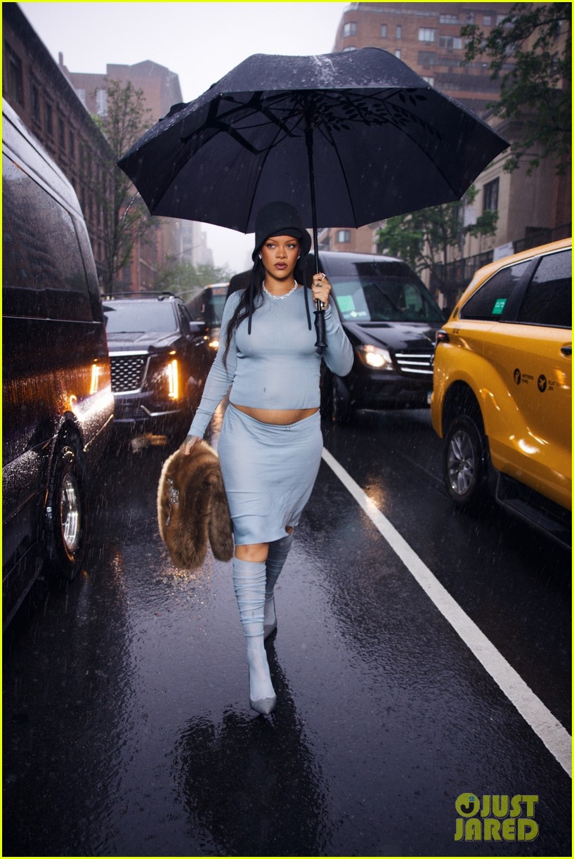 Rihanna Pregnant, Expecting Baby No. 3 With A$AP Rocky!
