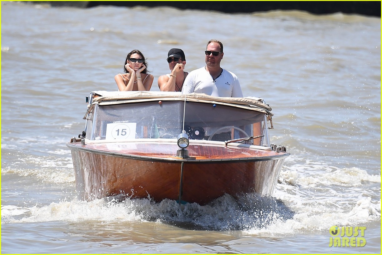 Orlando Bloom Chats Up Leonardo DiCaprio's Girlfriend Vittoria Ceretti as He Keeps Low Profile During Venice Exit After Bezos Wedding
