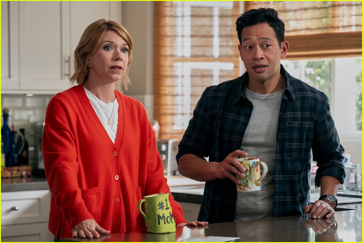'A Man on the Inside' Season 2 - First Look at Second Season of Ted Danson Netflix TV Show!