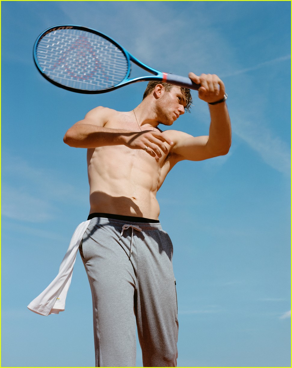 Tennis Star Jack Draper Goes Shirtless for New Vuori Campaign, Will Debut Partnership at U.S. Open