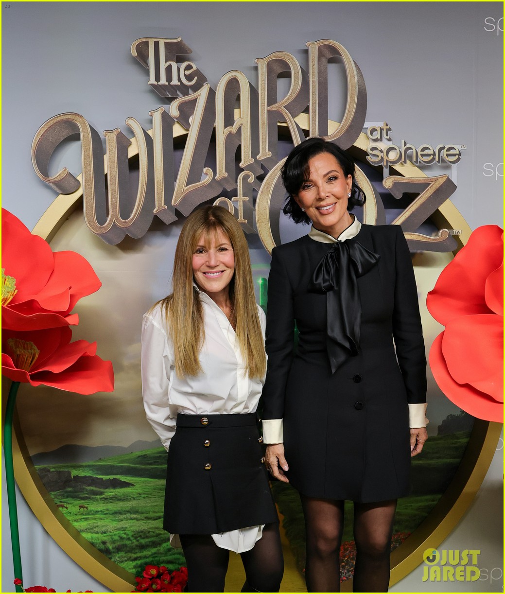 Kris Jenner Walks First Red Carpet Since Facelift, Attends 'Wizard of Oz at Sphere' Premiere in Las Vegas!