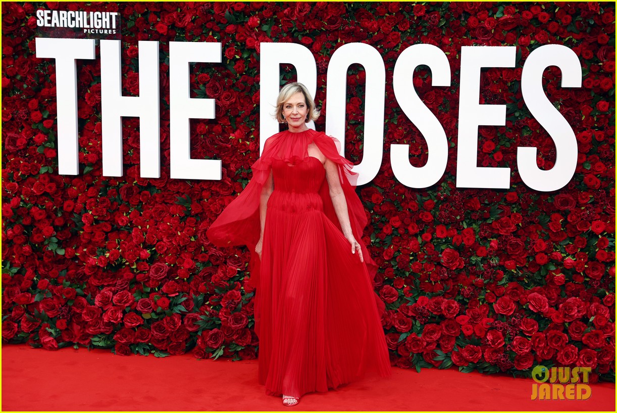 Olivia Colman & Benedict Cumberbatch Bring Their New Movie 'The Roses' to London