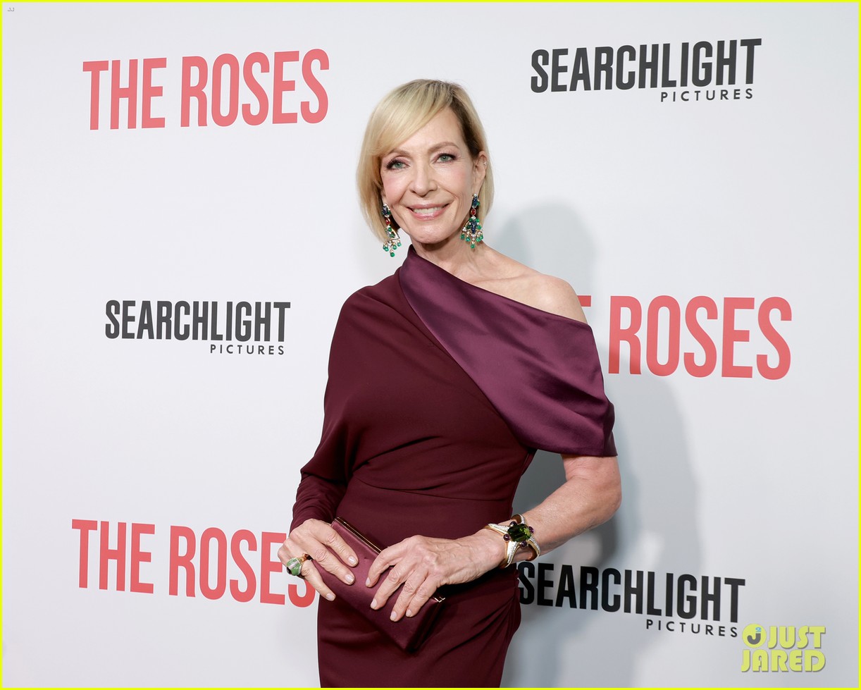 Olivia Colman, Benedict Cumberbatch, & More Attend 'The Roses' Premiere in NYC!