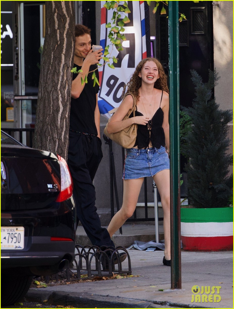 Mingus Reedus Holds Hands with Mystery Girl After Recent Arrest