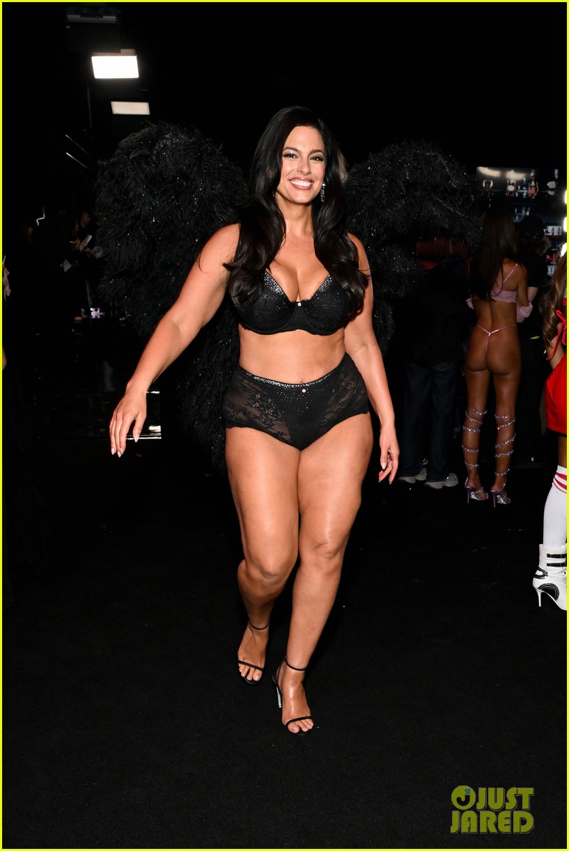 Inside the Victoria's Secret Fashion Show 2025: All the Backstage Photos You Didn't See on the Live Stream!