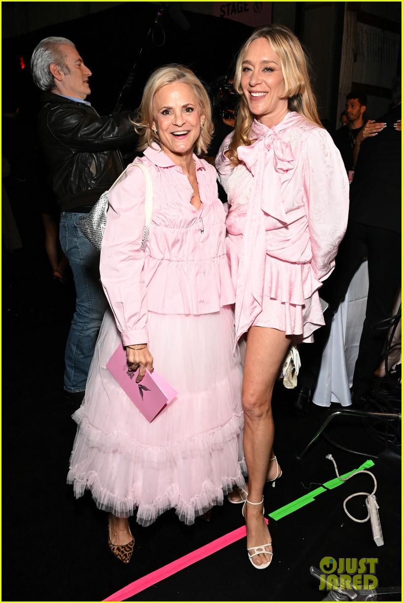 Inside the Victoria's Secret Fashion Show 2025: All the Backstage Photos You Didn't See on the Live Stream!
