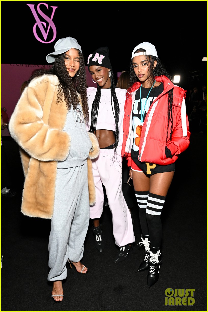 Inside the Victoria's Secret Fashion Show 2025: All the Backstage Photos You Didn't See on the Live Stream!