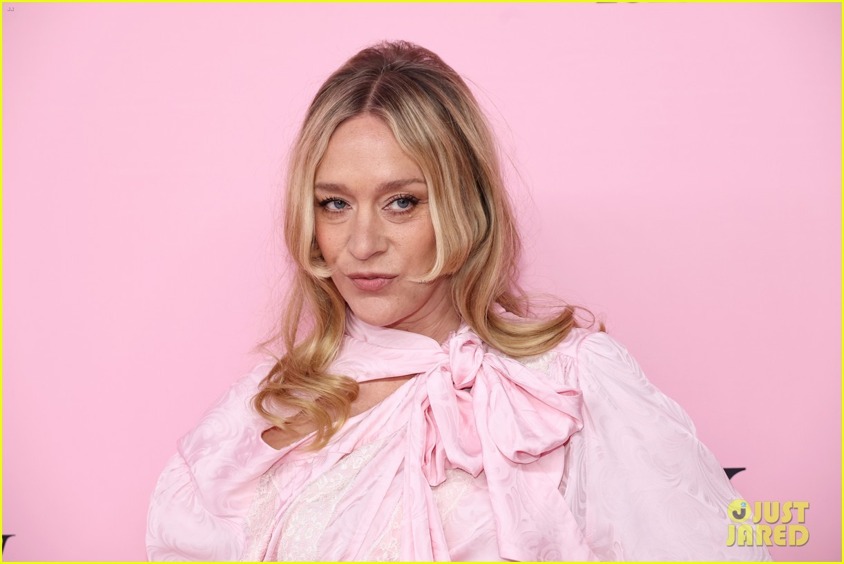 Sarah Jessica Parker, Jodie Turner-Smith & More Serve Looks at Victoria's Secret Fashion Show 2025
