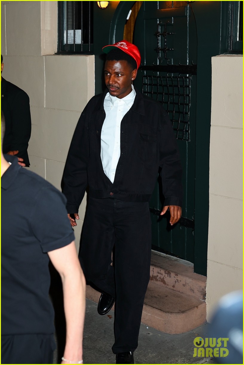 Taylor Swift's Tuesday Dinner Dates Revealed: Comedian Jerrod Carmichael & His Boyfriend!