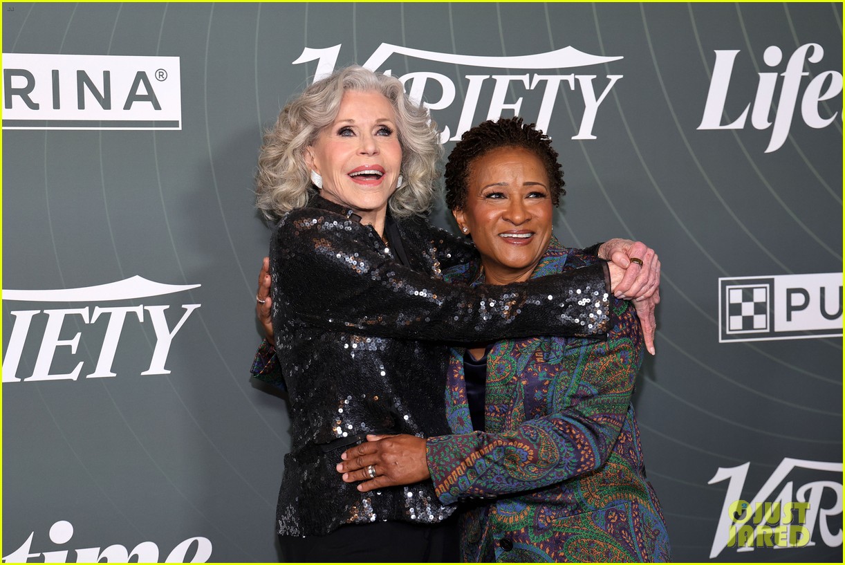 Kate Hudson Joins Eva Longoria, Jane Fonda, Wanda Sykes, & More Stars at Variety's Power of Women 2025!