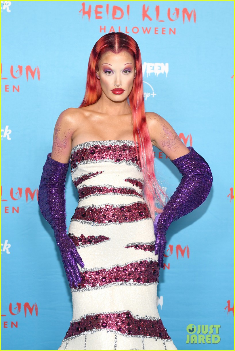 Heidi Klum's Halloween Party 2025 - See the 50+ Celebs In Attendance!