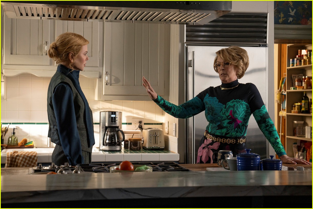 Nicole Kidman's 'Scarpetta' Gets Release Date & First Look Photos Featuring Stellar Cast
