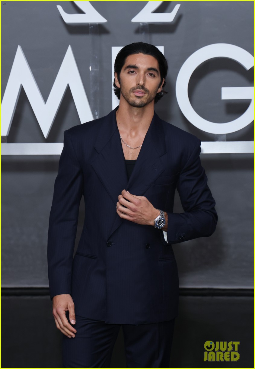 Glen Powell, Colman Domingo, & More Actors Attend Omega Watches Event in Miami Beach
