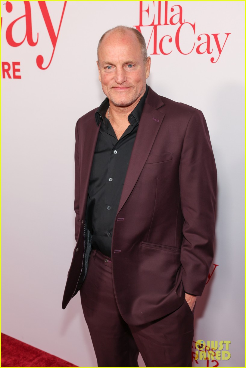Emma Mackey Makes Rare Red Carpet Appearance with Boyfriend Martin Aleman at 'Ella McCay' World Premiere!