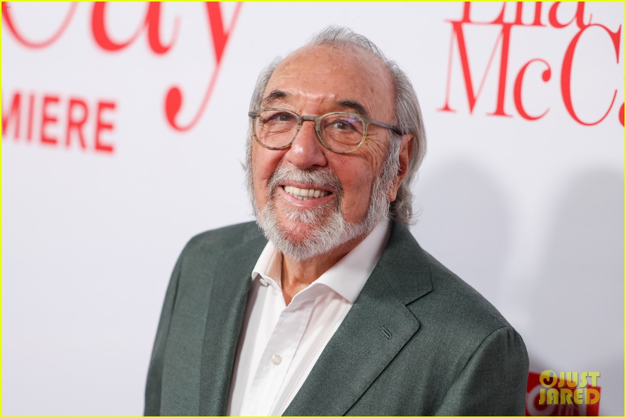 Emma Mackey Makes Rare Red Carpet Appearance with Boyfriend Martin Aleman at 'Ella McCay' World Premiere!