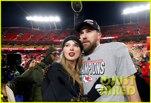Kylie Kelce Reacts to Travis Kelce Saying He & Taylor Swift Never Argue