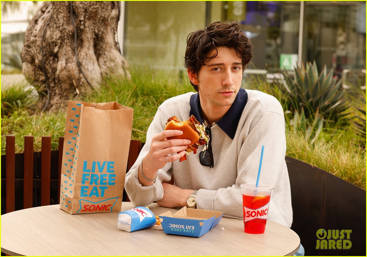 Milo Manheim Reveals He Learned of His 'Tangled' Casting Just 10 Minutes Before Public Announcement