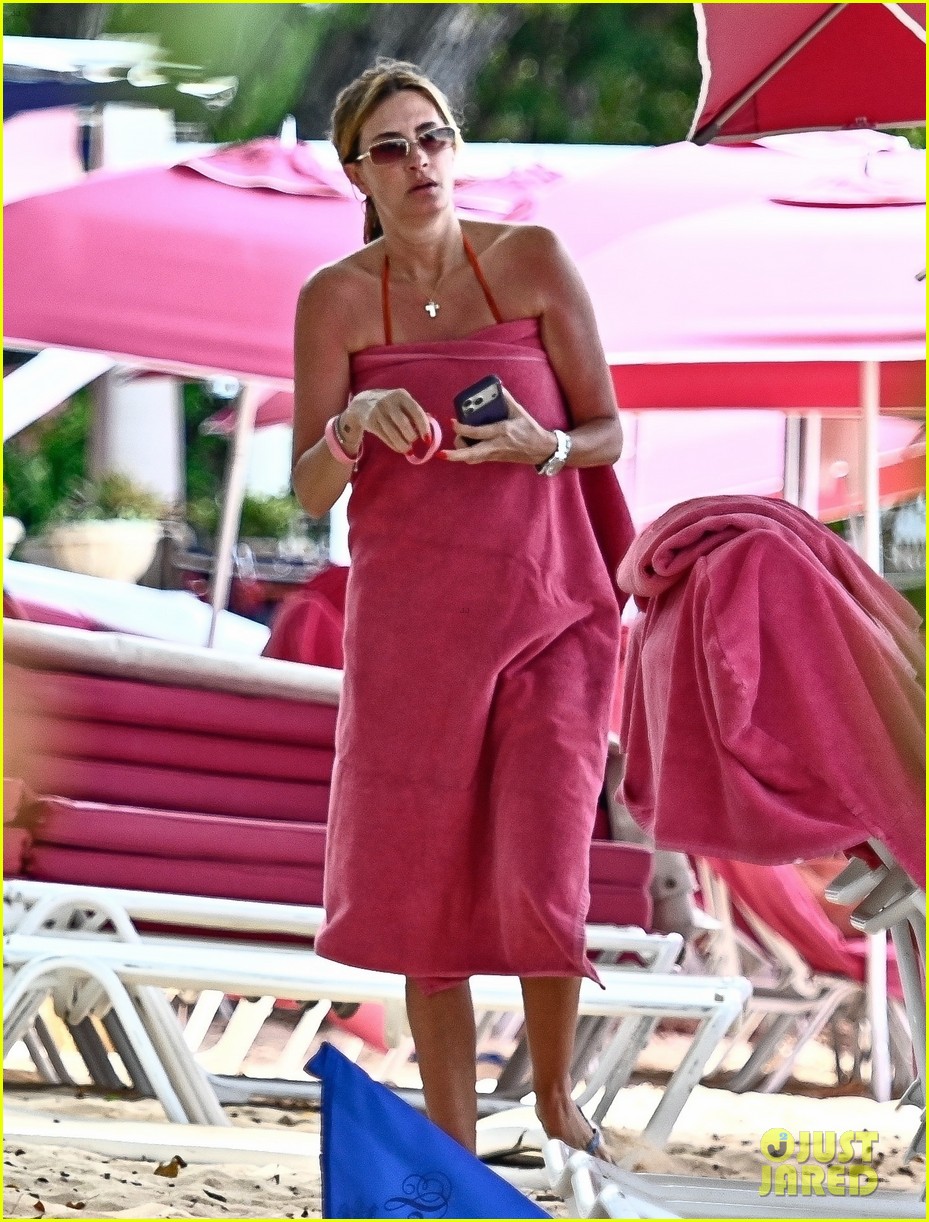 Mark Wahlberg Swims With Wife Rhea Durham During Relaxing Barbados Vacation