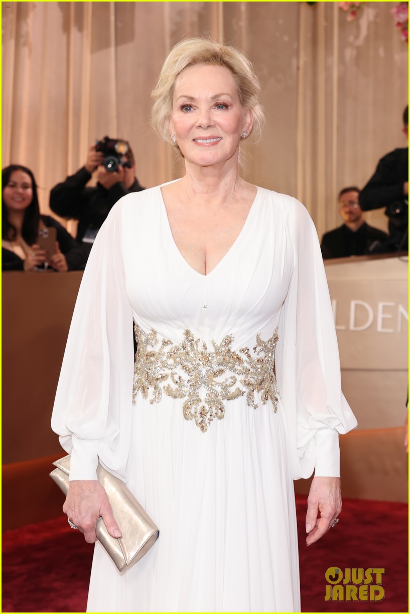 jean smart golden globes 2025 dress 2025 Golden Globes: Every Couple on the Red Carpet