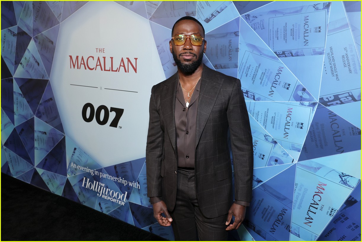 Francois Arnaud, James Marsden, Manny Jacinto & More Look Suave For a James Bond-Themed Party!