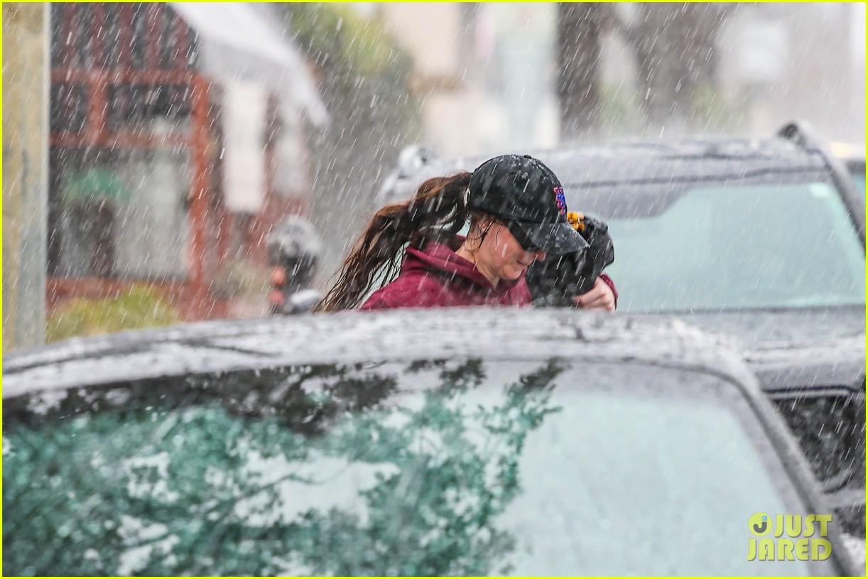 Dakota Johnson Braves L.A.'s Torrential Rains for a Monday Gym Session