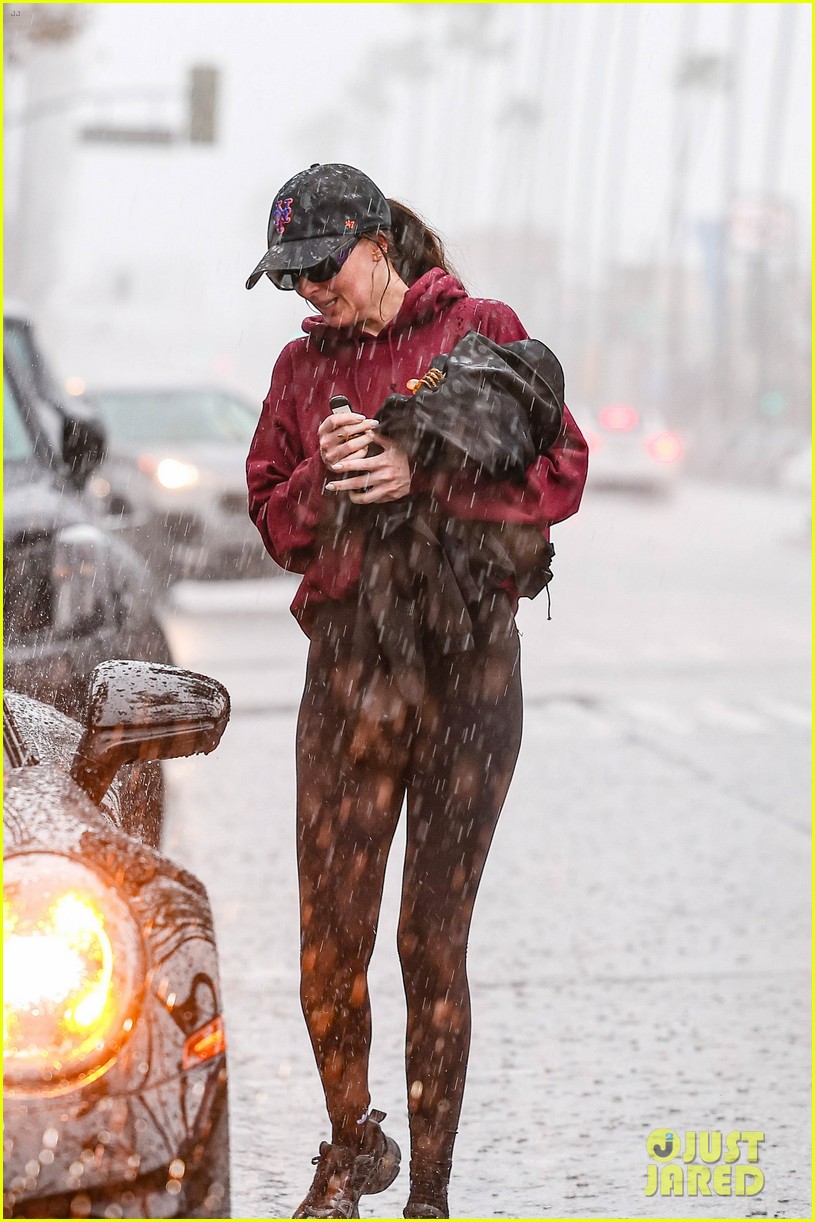 Dakota Johnson Braves L.A.'s Torrential Rains for a Monday Gym Session