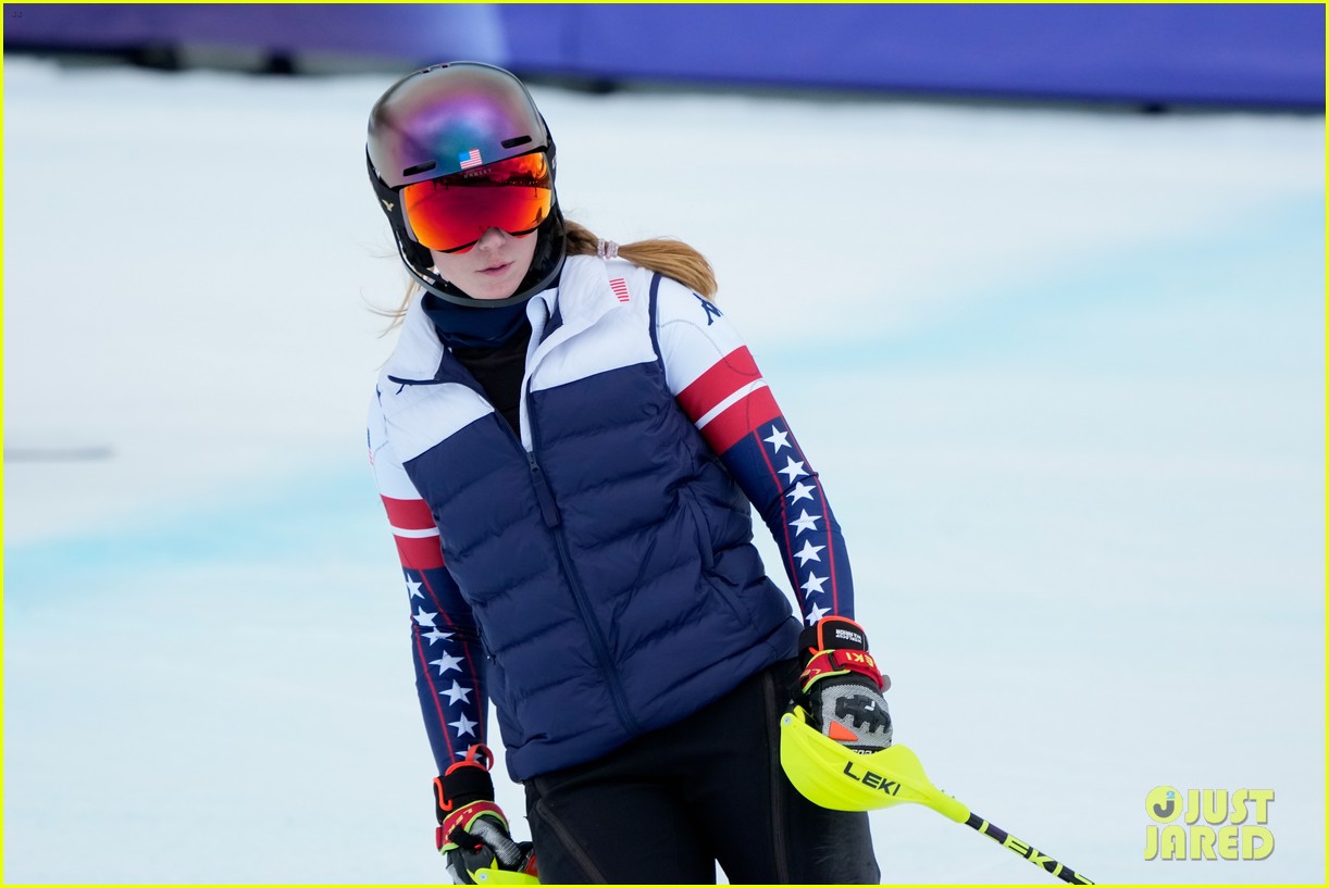 Mikaela Shiffrin Has a Surprisingly Rough Slalom Run at Winter Olympics 2026, Fails to Medal