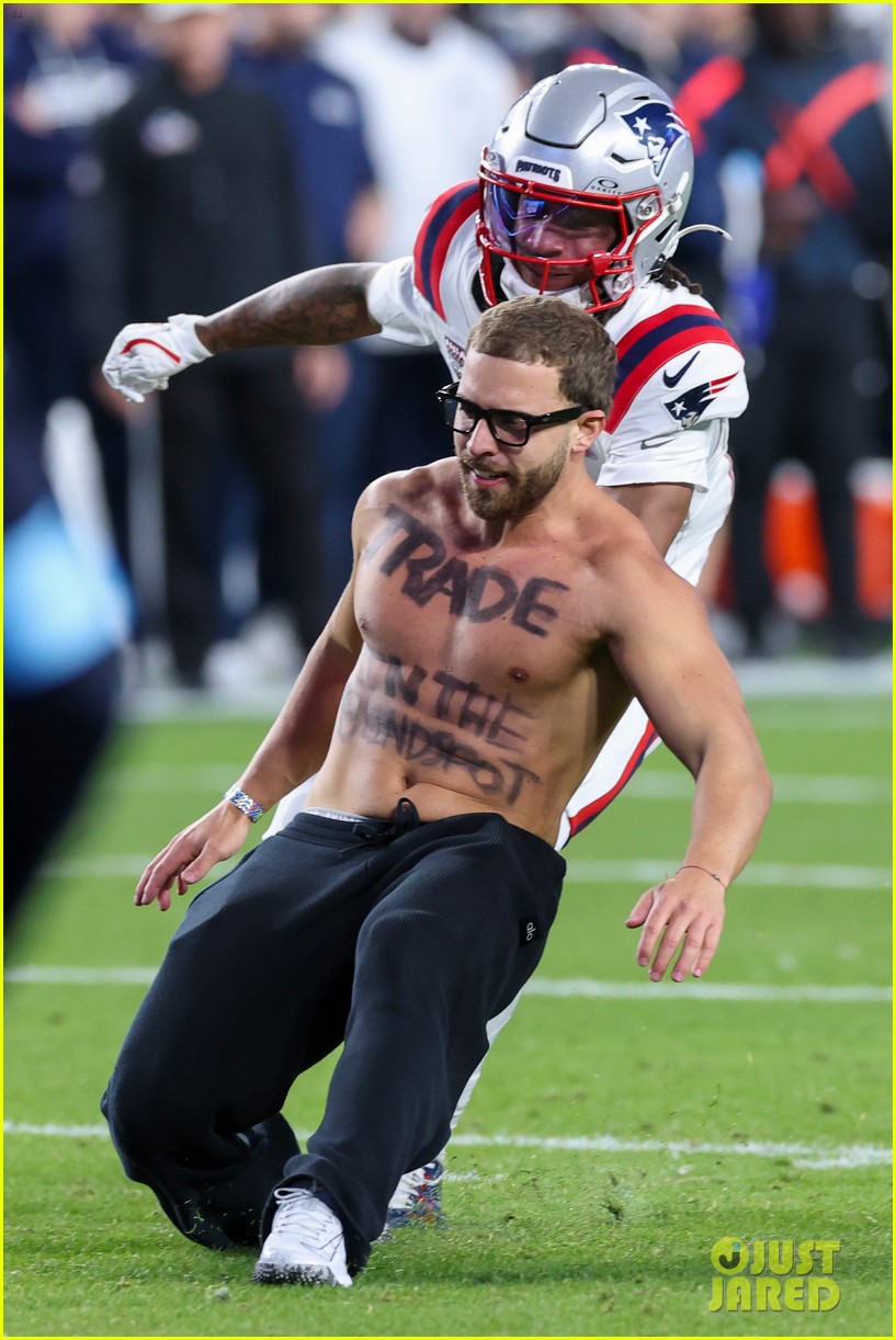 Super Bowl 2026 Streaker Shares His POV Video Filmed on Meta Glasses - Watch Now