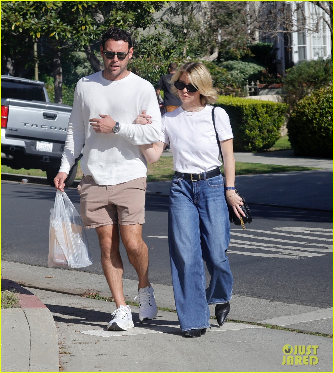 Sydney Sweeney & Boyfriend Scooter Braun Hold Hands on Stroll in Brentwood