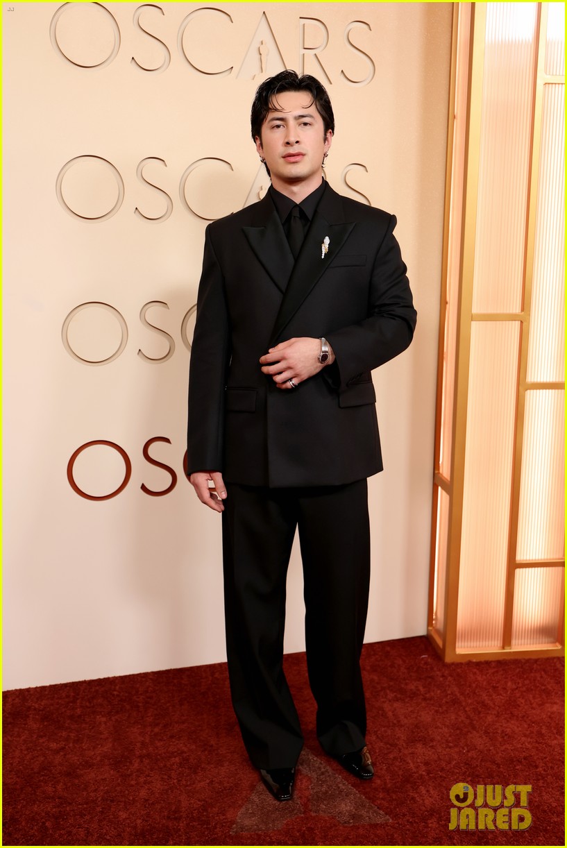 Heated Rivalry's Hudson Williams Makes Oscars Red Carpet Debut in an Outfit He Did Yoga in All Day!