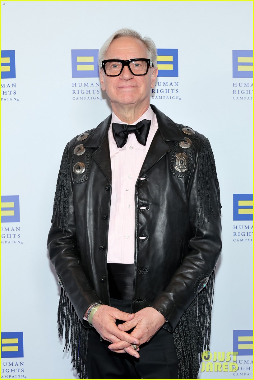 Lisa Kudrow & RuPaul Help Honor Michael Patrick King at Human Rights Campaign Dinner