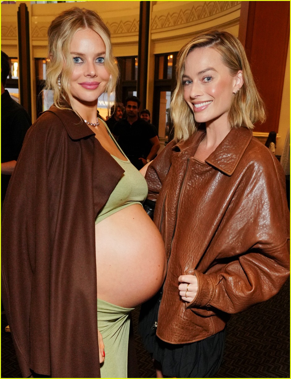 Pregnant Samara Weaving Bares Baby Bump, Reunites with Margot Robbie at 'Ready or Not 2' L.A. Screening