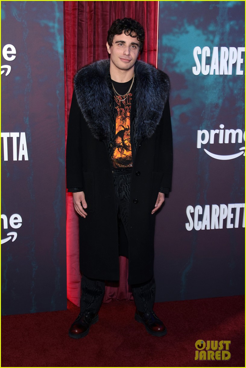 Oscar-Winning Trio Nicole Kidman, Jamie Lee Curtis, & Ariana DeBose Attend Star-Studded 'Scarpetta' Premiere