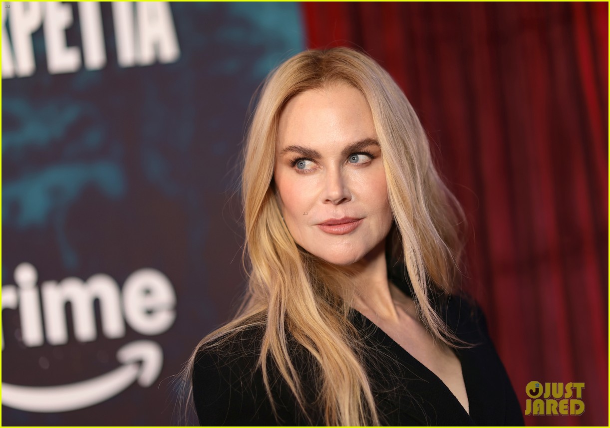Oscar-Winning Trio Nicole Kidman, Jamie Lee Curtis, & Ariana DeBose Attend Star-Studded 'Scarpetta' Premiere