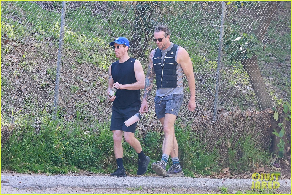 Longtime Friends Dax Shepard & Shaun White Meet Up for Friday Morning Hike in L.A.