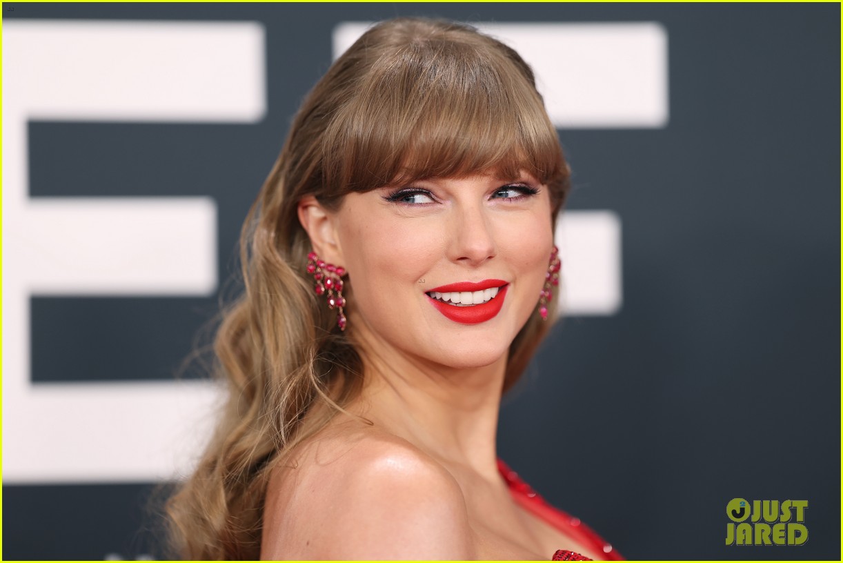 Taylor Swift Is Releasing a Special 'Elizabeth Taylor' Vinyl for Record Store Day 2026