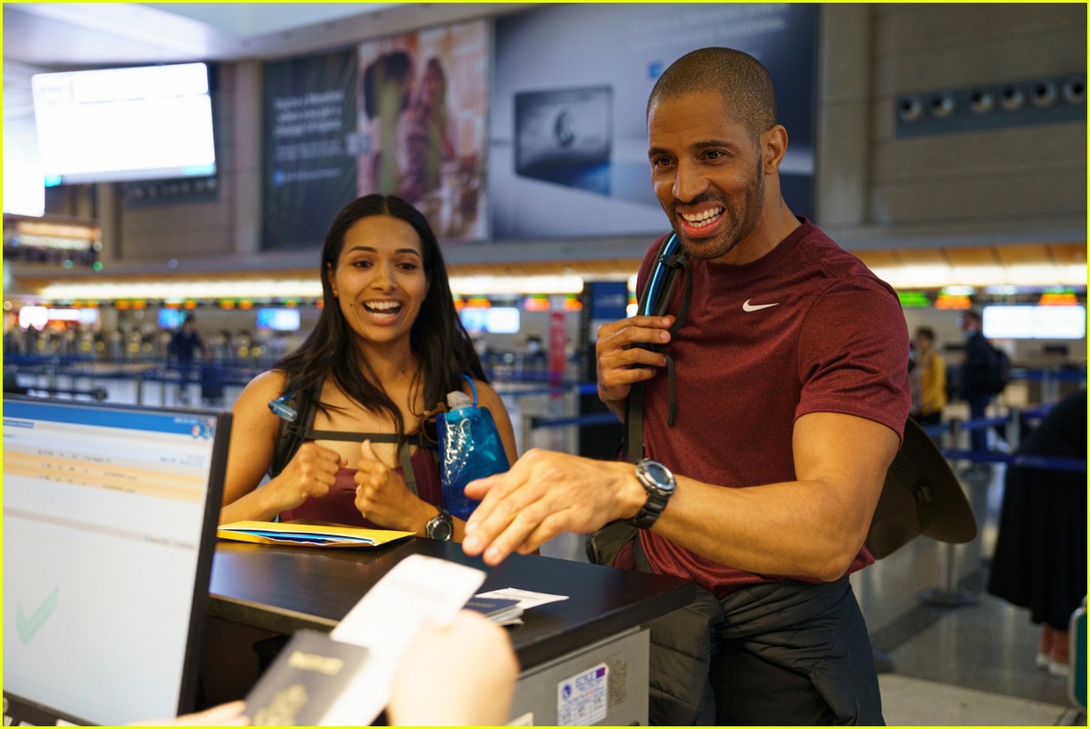'Amazing Race' Contestants Jonathan & Ana Towns Sue CBS & Producers for $8 Million, Claim Defamation