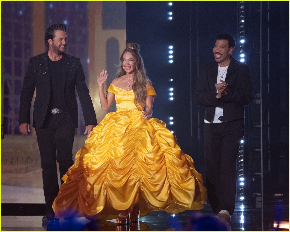 Carrie Underwood Dresses as Belle for American Idol's Disney Night as  Jennifer Hudson Returns to the Show - Just Jared - Celebrity News and  Gossip | Entertainment