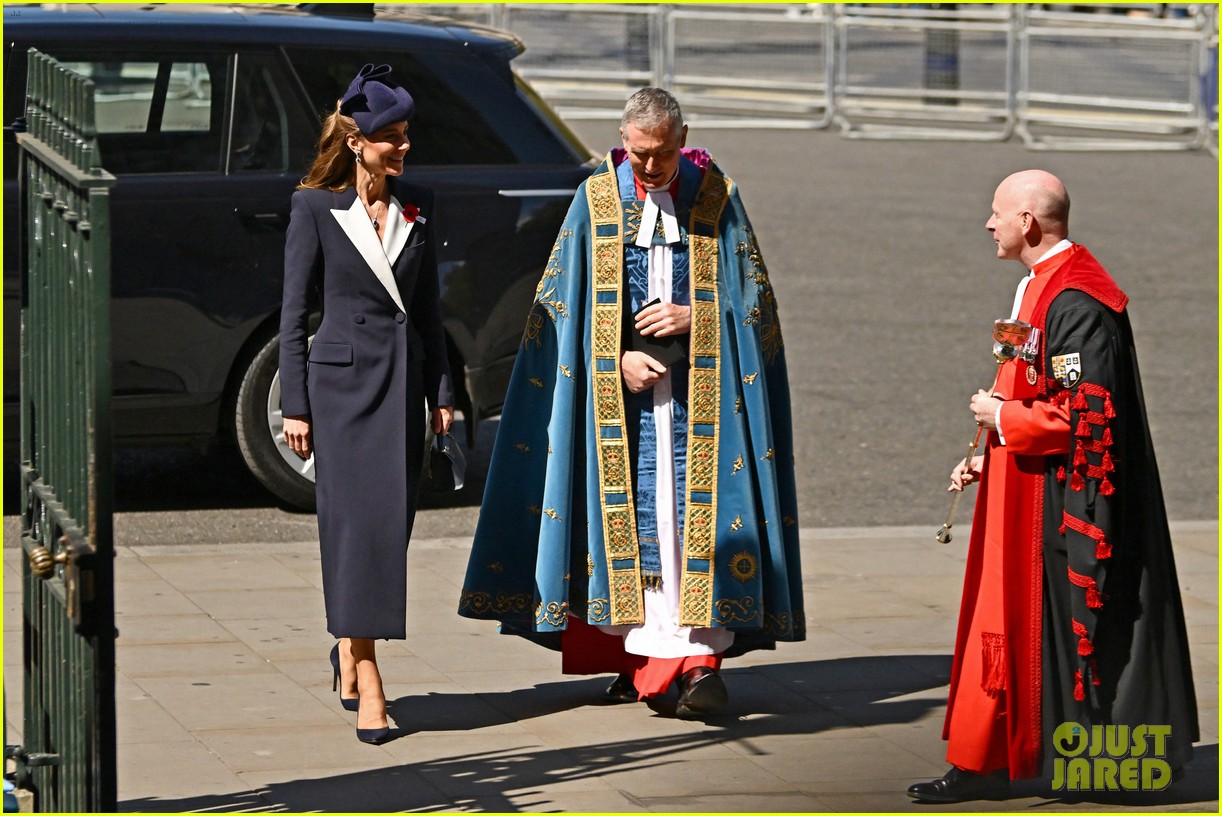 Kate Middleton Takes On Solo Duty for Anzac Day Commemorations