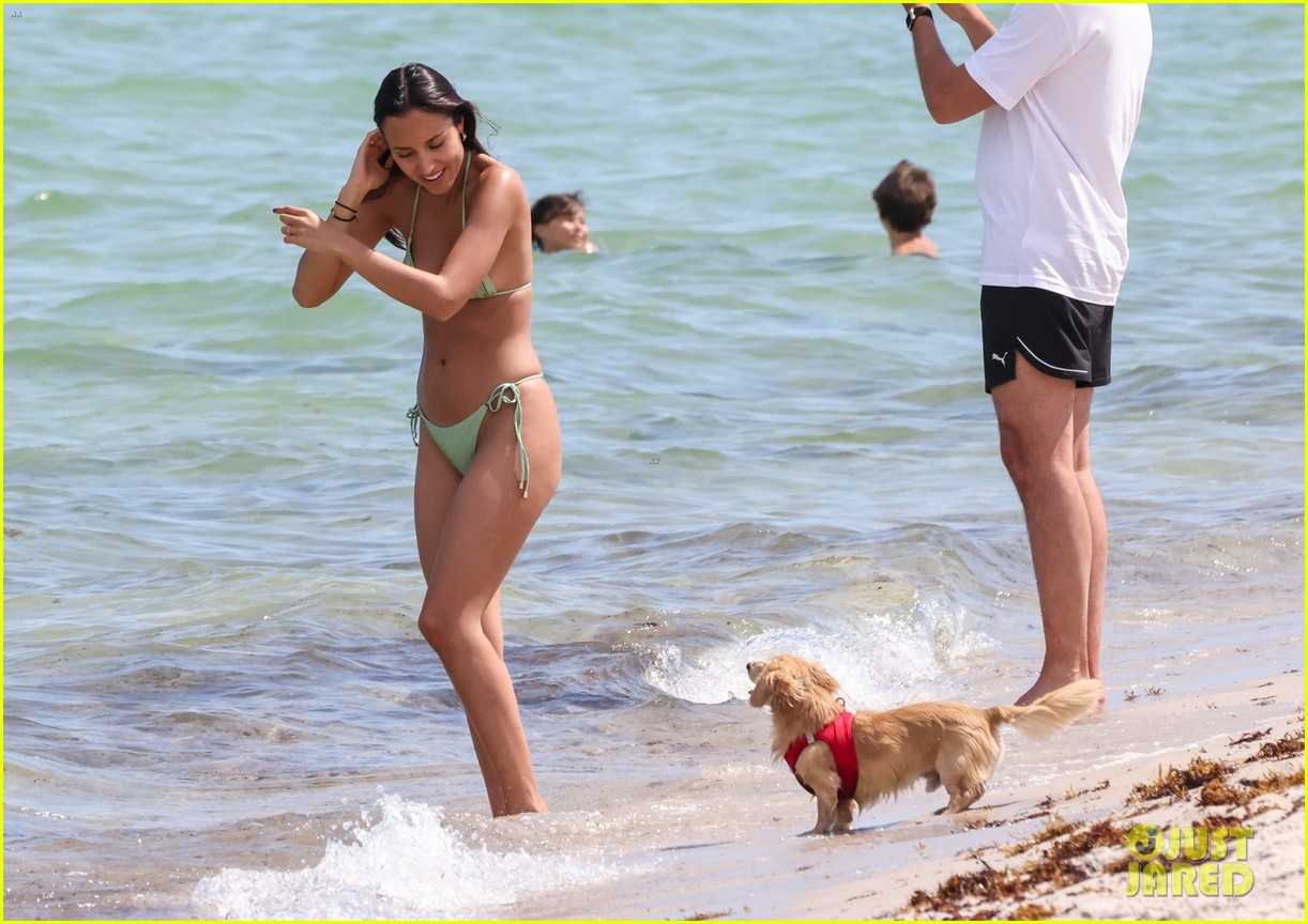 Charles Leclerc Hits the Beach in Miami with Wife Alexandra Saint Mleux  Ahead of F1 Weekend – Just Jared – Celebrity News and Gossip | Entertainment